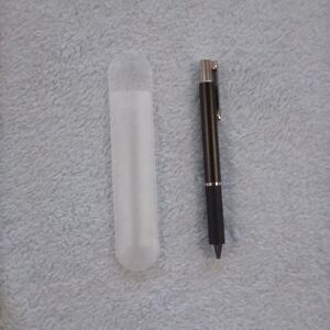 🖋Brand New Pen With Case🖇